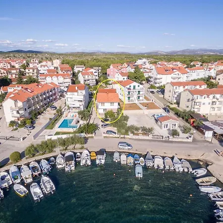 Апартаменты Ante *